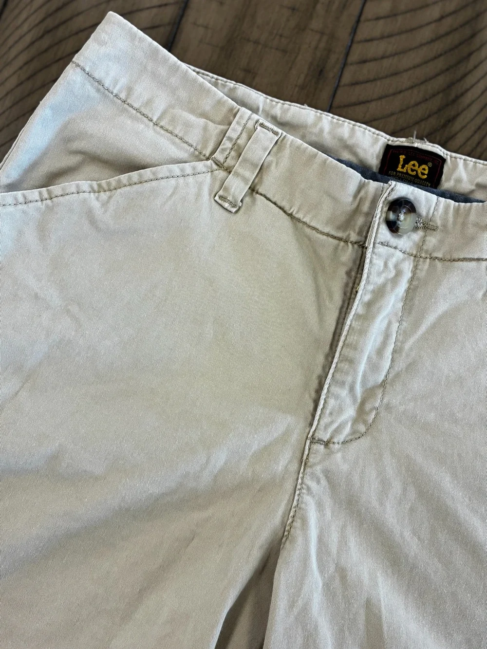 Boys size 8 Lee Beige Button-Front Khakis